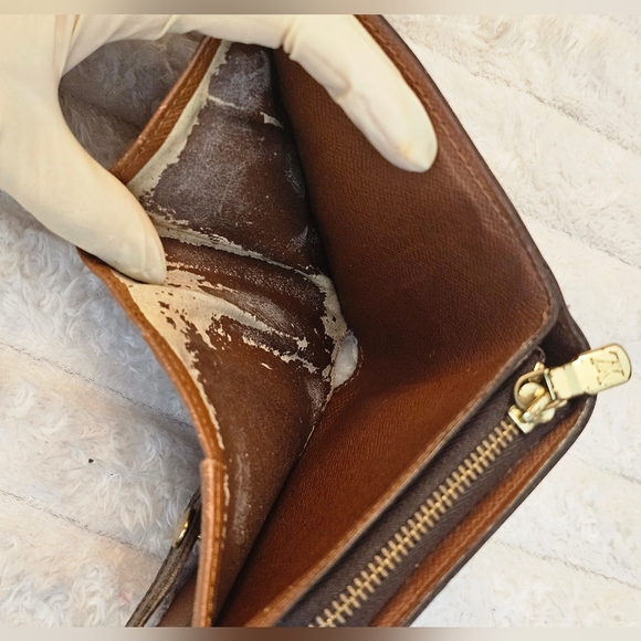 🔥🔥HOT DEAL🔥 🔥Authentic Louis Vuitton Wallet 🔥 - Picture 10 of 15